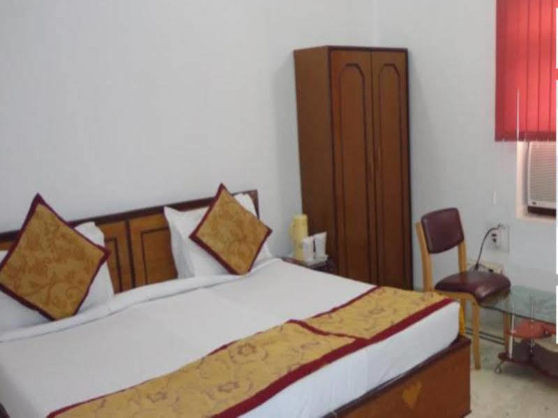 Hotel Tokyo Vihar Бодх-Гая Экстерьер фото
