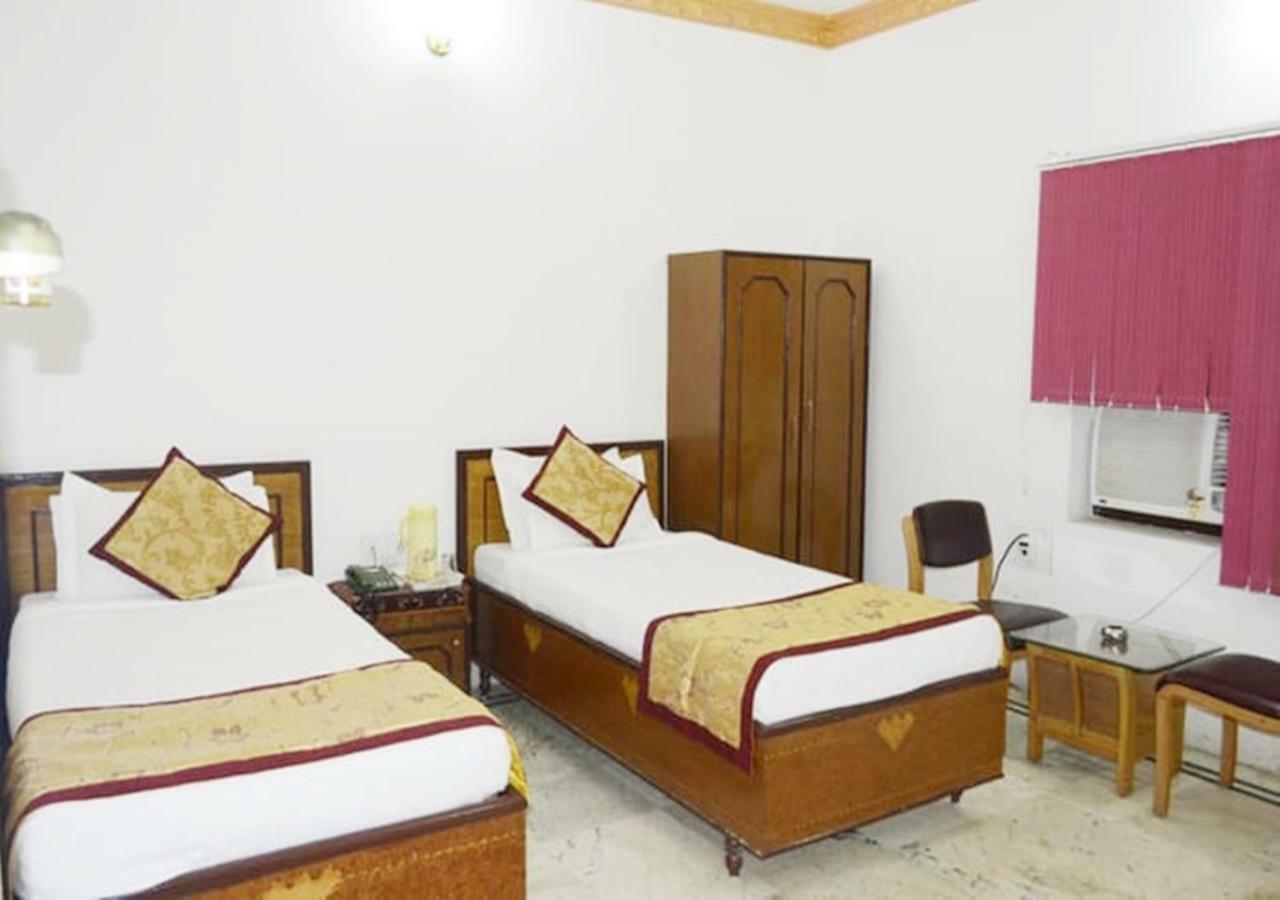 Hotel Tokyo Vihar Бодх-Гая Экстерьер фото
