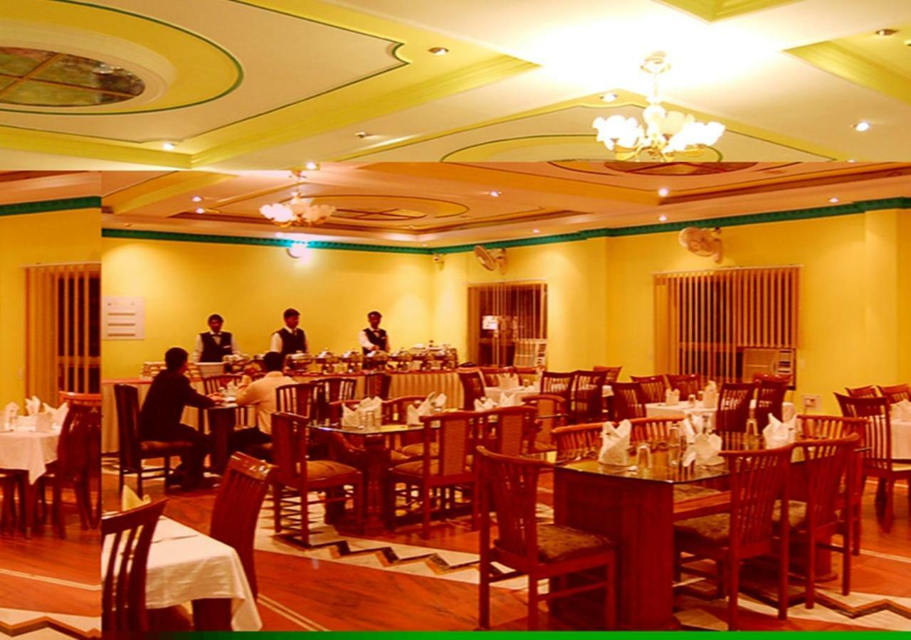 Hotel Tokyo Vihar Бодх-Гая Экстерьер фото