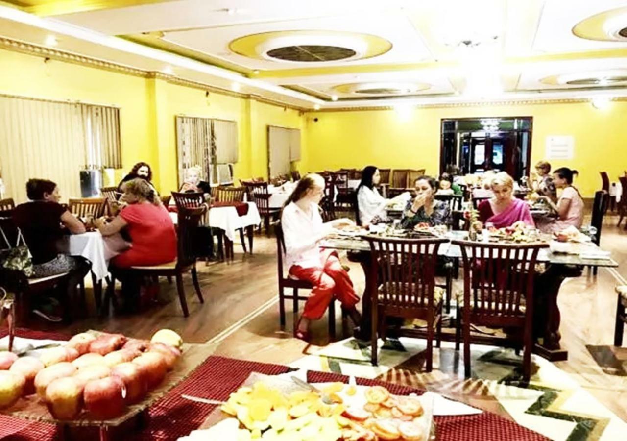 Hotel Tokyo Vihar Бодх-Гая Экстерьер фото